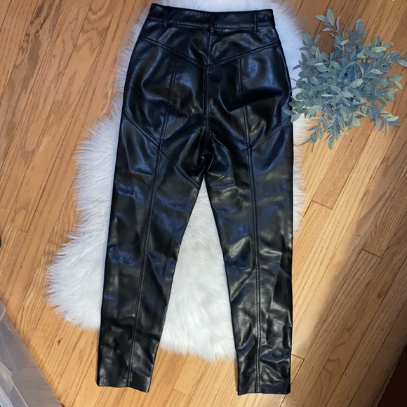 Aritzia Women’s Vegan Black Leather Pants Wilfred Size 00 - Picture 3 of 5